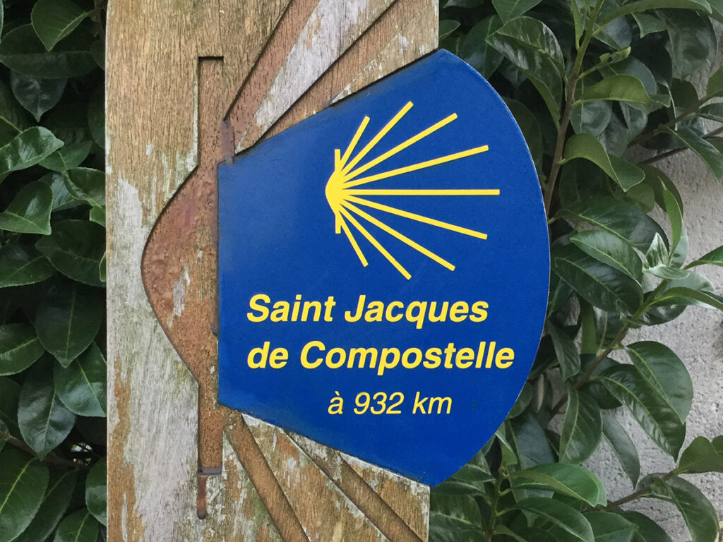 Wegweiser nach Santiago de Compostela